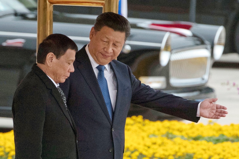 Image result for Rodrigo Duterte met Xi Jinping