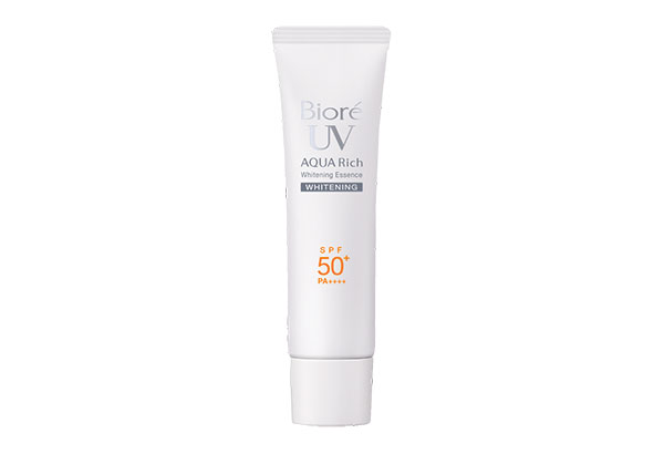 Which comes first — sunblock or moisturizer?