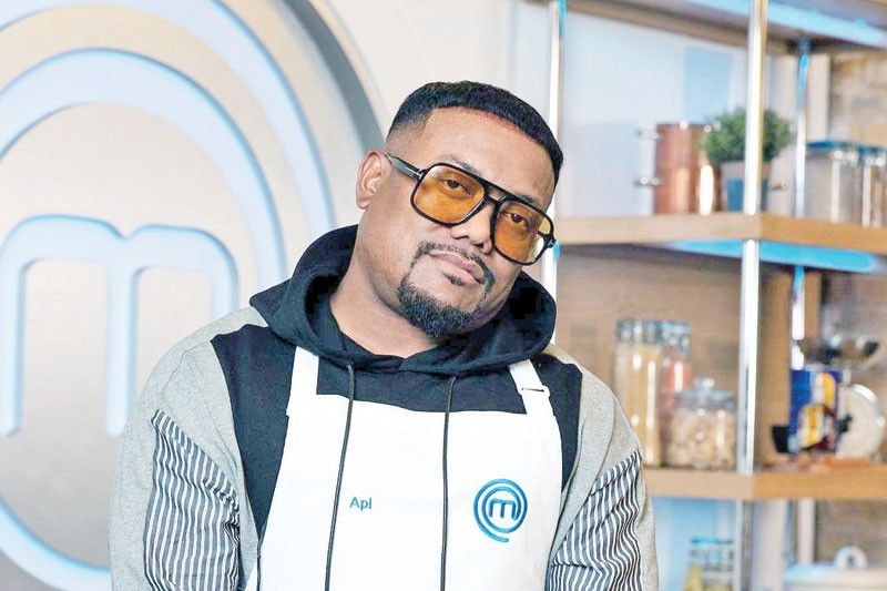 Apl.de.Ap takes on new roles in humanitarian and creative projects