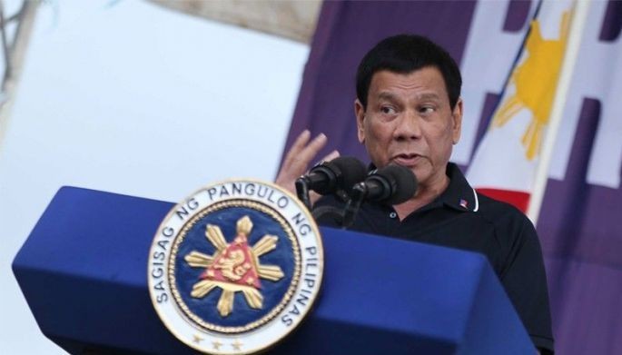 Duterte warns rogue cops of hanging