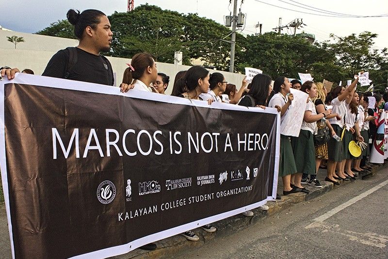 Anti-Marcos protesters gear up for Black Friday rally