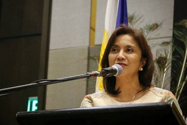 Robredo considers legal action over online slander