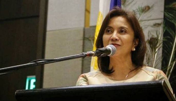 Robredo considers legal action over online slander