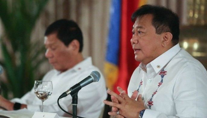 Robredo-Alvarez word war continues