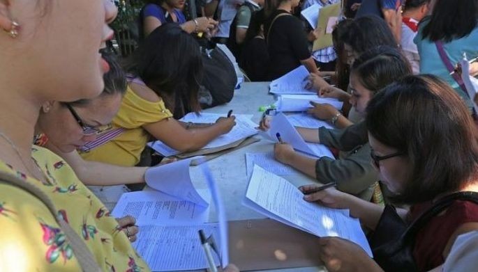 Metro Manila workers want  P1,300 daily pay