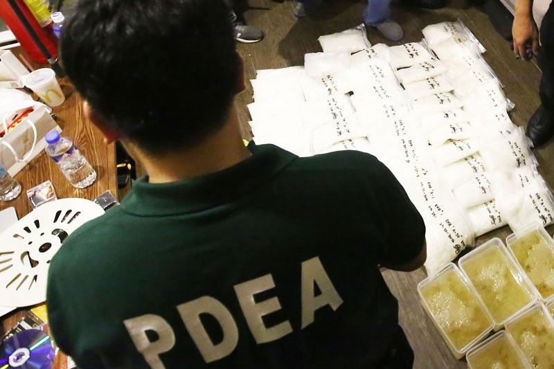 PDEA Chief: â��Customs chief should be held accountable for drug slipâ��