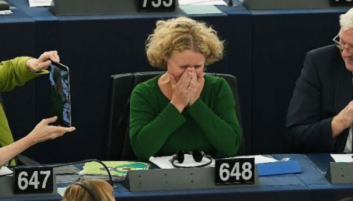Hungary to mount legal challenge to 'invalid' EU vote