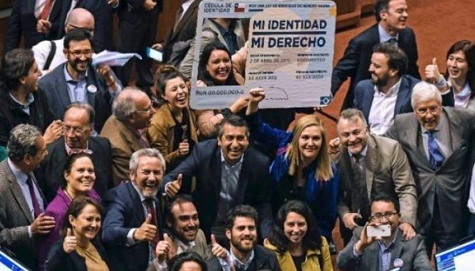 Chile enacts law allowing sex change from 14 years of age