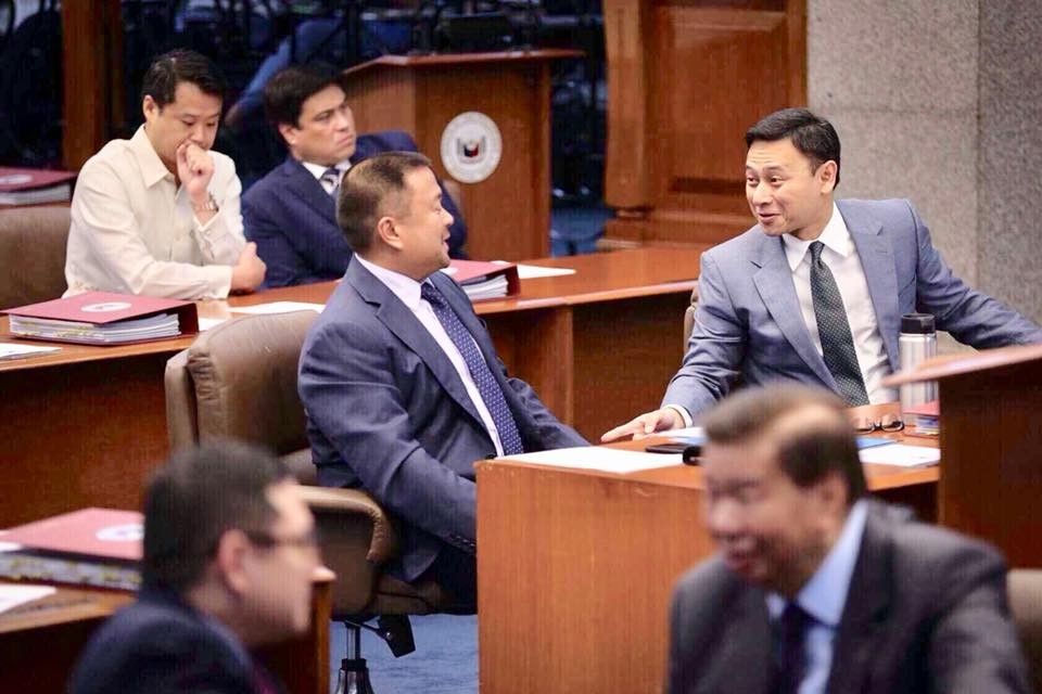 JV, iba pang senator re-electionists masama ang loob kay Pimentel