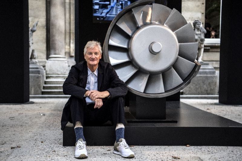 Brexit backer Dyson to make electric cars in Singapore