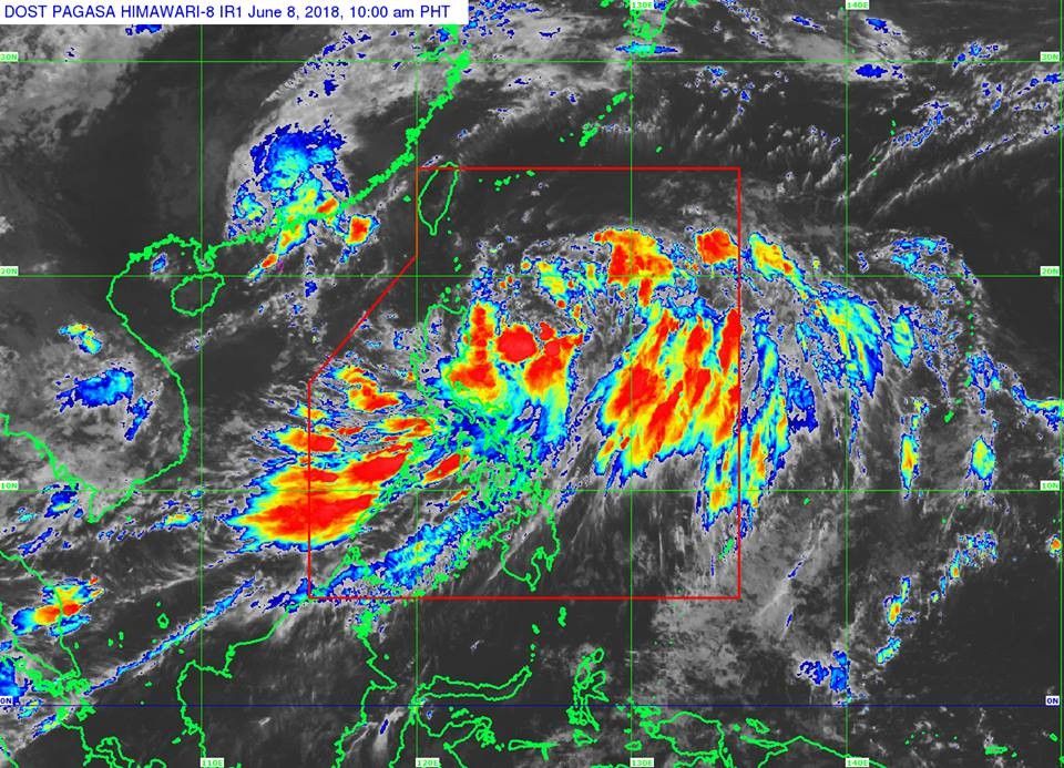 'Domeng' lumakas pa habang palabas ng PAR