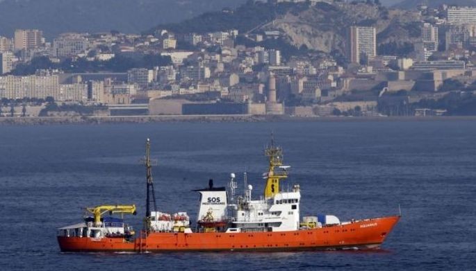 Malta to let rescue boat dock with 141 migrants aboard