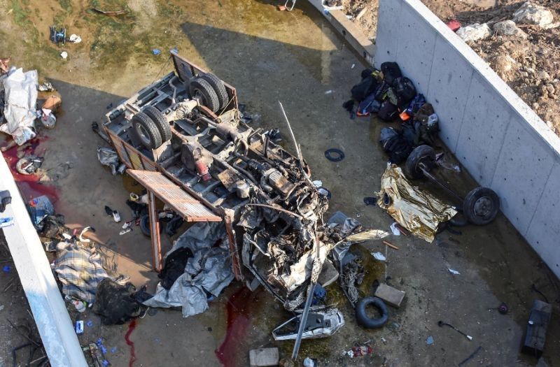 22 dead as migrant truck crashes in western Turkey