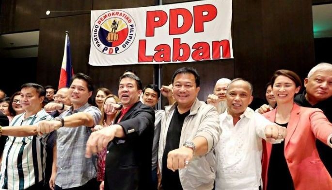 Alvarez says life goes on after &lsquo;betrayal&rsquo;
