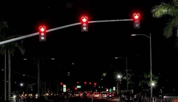 MMDA, Disney team up on Mickey Mouse traffic lights