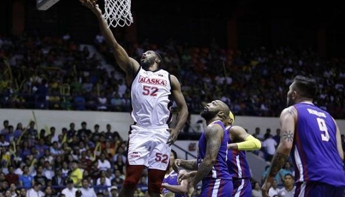 Aces binalikan ang Hotshots