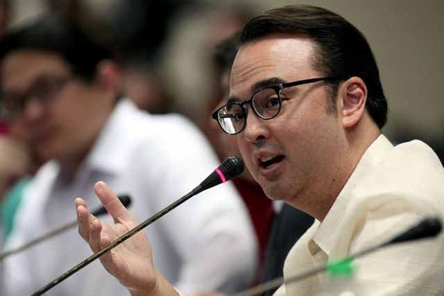 Cayetano slams opinion piece questioning citizenship