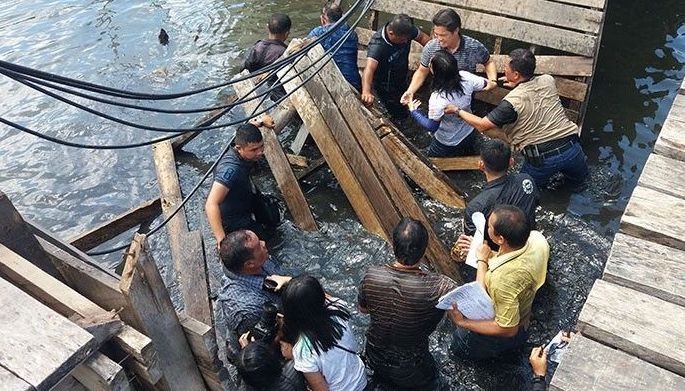 2 kongresista, mayor nalaglag sa burak