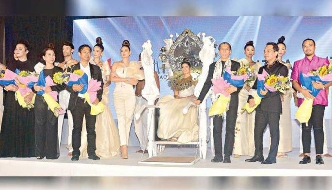 Lighting up art & fashion