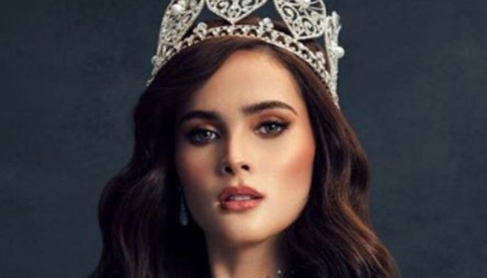 Alyssa nganga sa korona, Top 10 pa lang laglag na!
