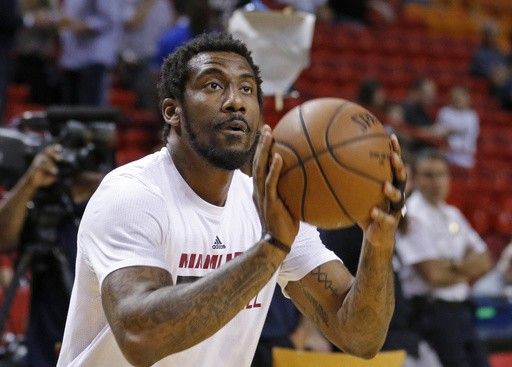 Ex-NBA star Stoudemire sorry about gay teammate comments