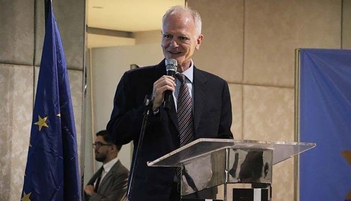 EU honors talented essayists anew