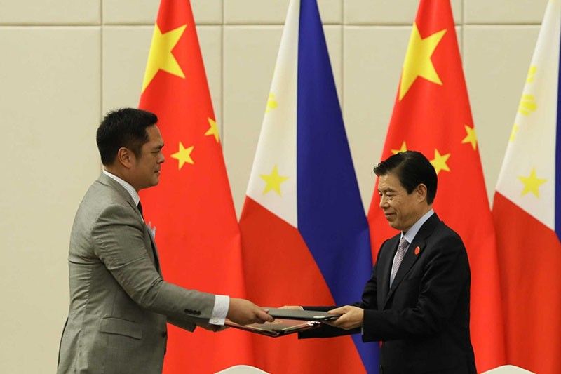 China commits to help Philippine state media