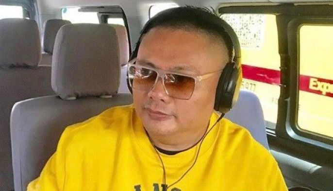 Netizens call out Andrew E. for alleged&nbsp;&lsquo;Humanap Ka Ng Panget&rsquo; plagiarism