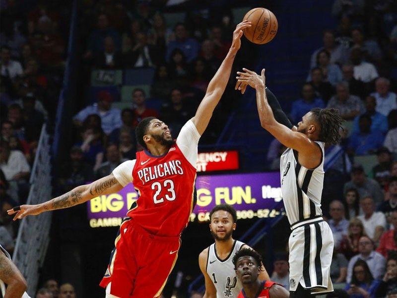 Davis, Rondo power Pelicans past Spurs