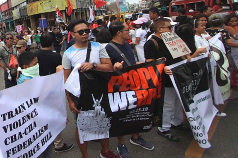 Militante nagmartsa kontra Duterte