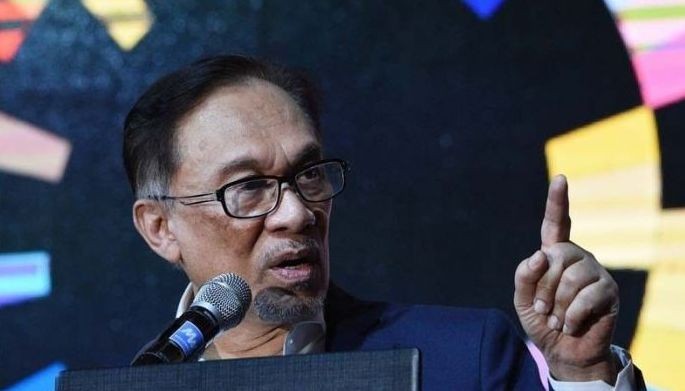 Anwar Ibrahim, hanga  kina Jose Rizal at Erap