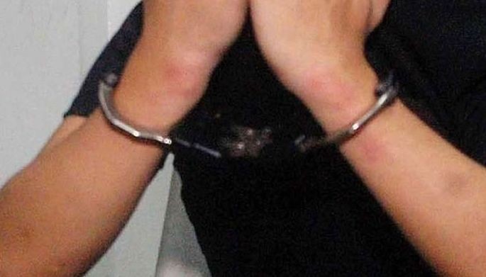 Kelot timbog sa droga, armas