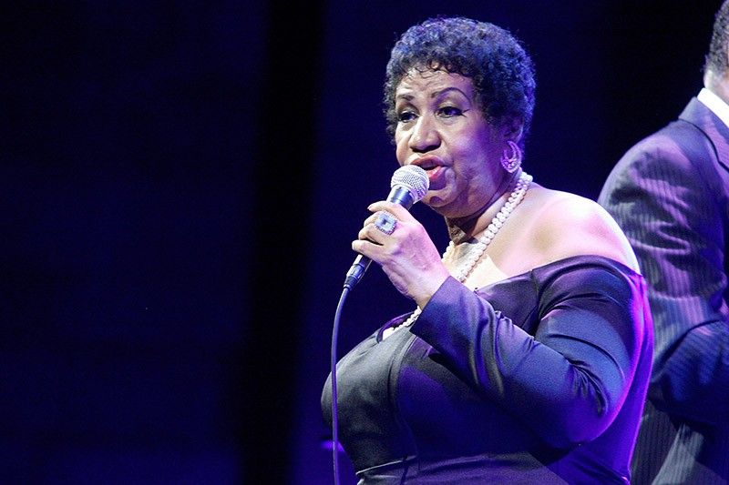 'Queen of Soul' Aretha Franklin dies at 76
