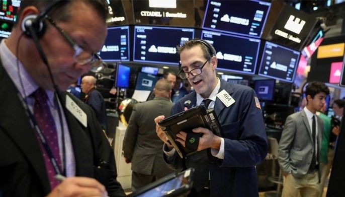 Wall Street roars back to life in best session in 9 years