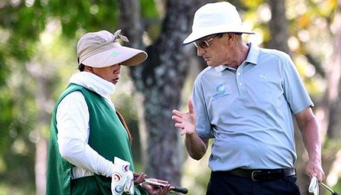 Aussies hike lead, near As-Pac Srs title
