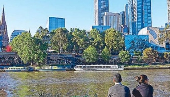 Watchdog says Australia lawmakers increasingly exploit race
