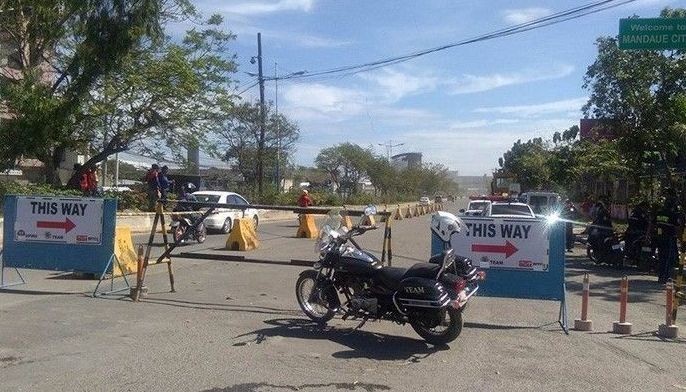 Council to DPWH: Restore budget for 2-lane side roads