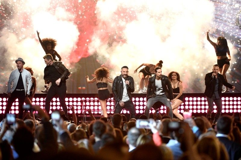 Energetic Backstreet Boys bring the nostalgia to ACM Awards