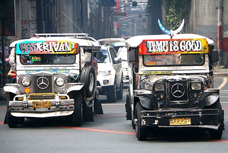 LTFRB: Walay jeepney phase-out