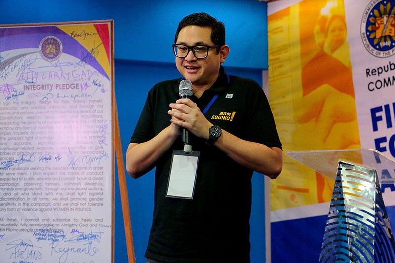 Re-electionist Bam Aquino files candidacy