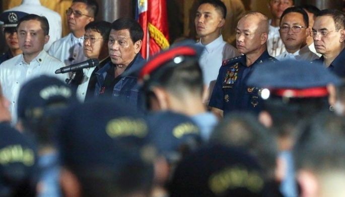 Walang pardon sa &lsquo;EJK cops&rsquo; - Digong