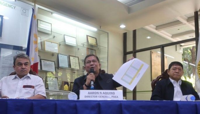 207 barangay officials &lsquo;hinubaran&rsquo;
