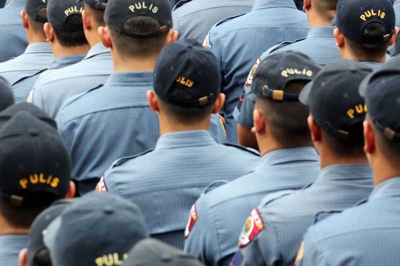 43 pulis nakasuhan ng rape