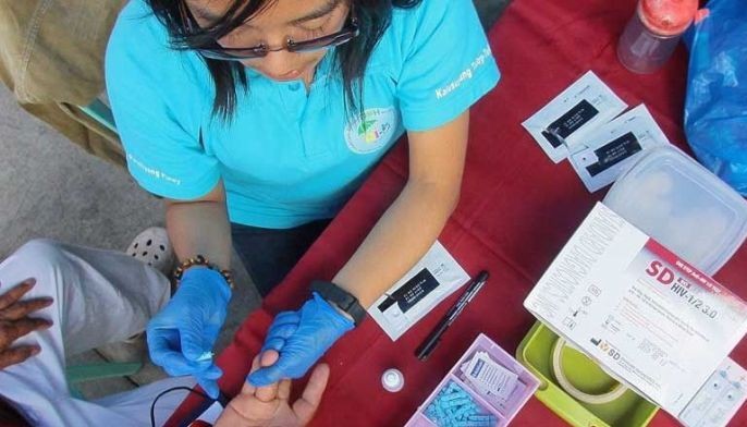 Higit 800 bagong kaso ng HIV/AIDS naitala