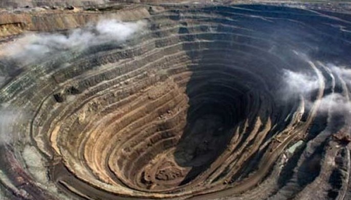 Open pit mining ipagbabawal