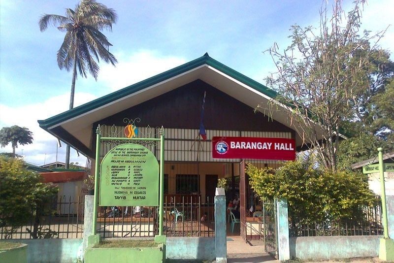 Mahigit 70 opisyales ng barangay kakasuhan