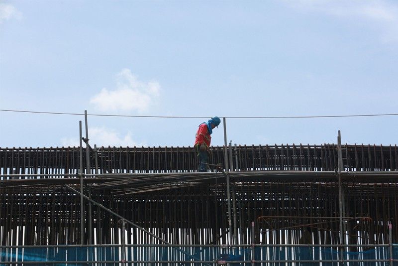 Only 173 Chinese workers in infrastructure projects â�� DOF