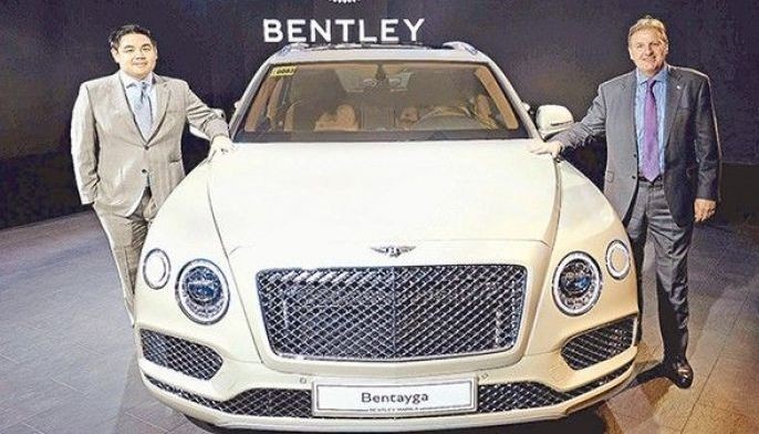 The Bentley Bentayga drives into Manila