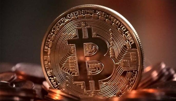 Bitcoin 'whales' pulling cryptocurrency strings