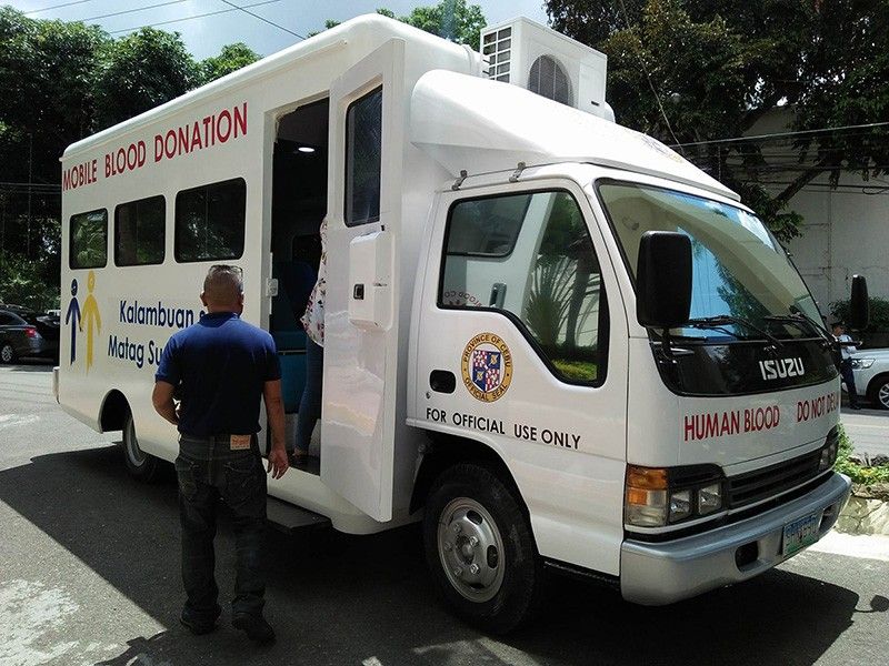 Philippines âfirstâ mobile blood bank unveiled